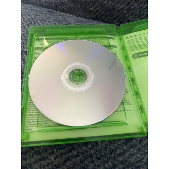 Plants Vs. Zombies Garden Warfare Xbox One Video Game Pre-Owned U3 - Picture 3 of 3